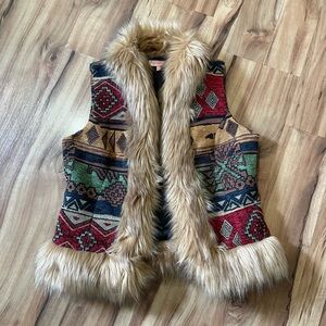 re:named Bohemian Tribal Woven Tapestry Vest - Faux Fur Collar Sz S